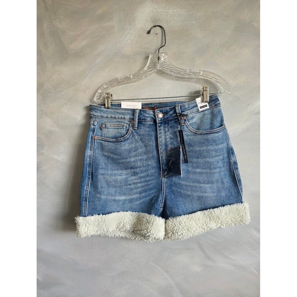 Judy Blue High-Waist Tummy Control Shearling Cuff Shorts Sz XL NWT
